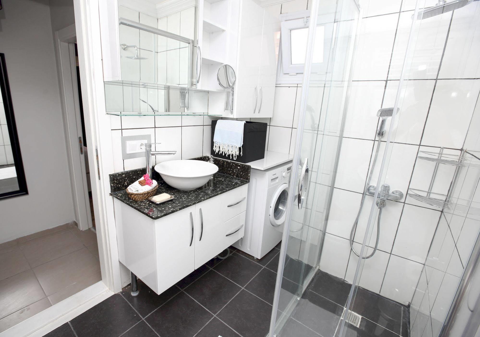 Patika Suites Istanboel Buitenkant foto