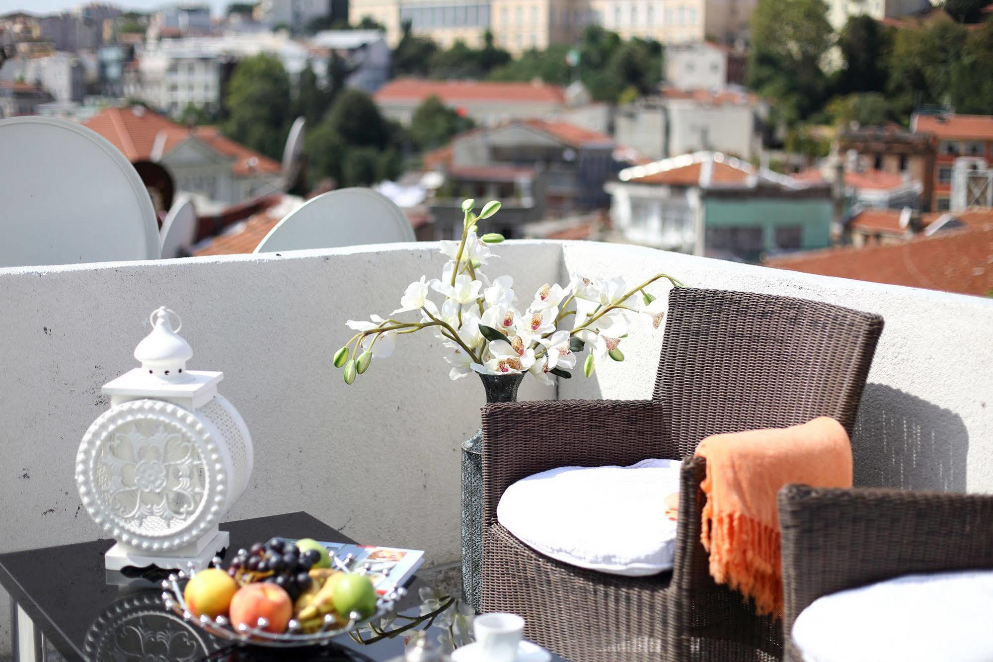 Patika Suites Istanboel Buitenkant foto